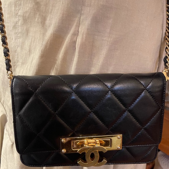 ❌SOLD❌💯Authentic Chanel CC Lock Wallet on Chain - Picture 16 of 17